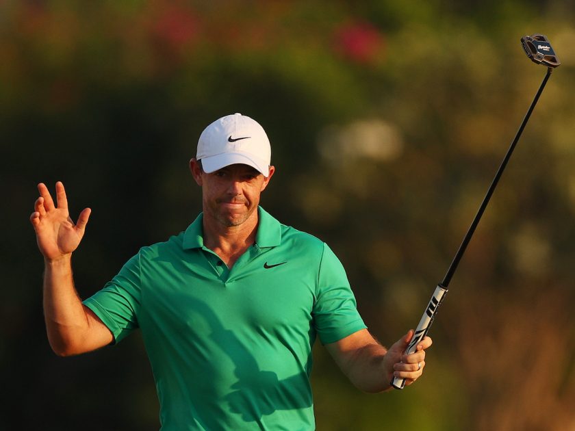 McIlroy e Hatton in testa a Dubai, Manassero undicesimo