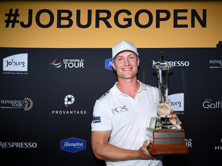 Calum Hill vince il Joburg Open dopo un playoff a tre, Laporta 19°